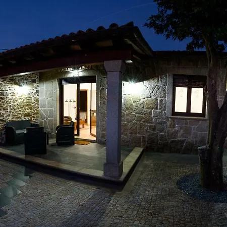 بيت للعطل Casa Velha